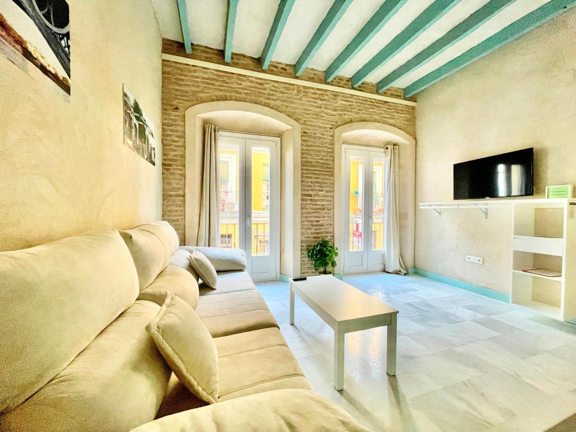 Click Triana Apartment Sewilla Zewnętrze zdjęcie