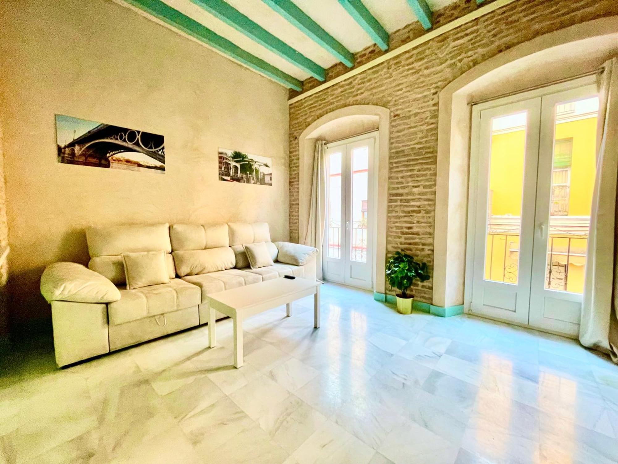 Click Triana Apartment Sewilla Zewnętrze zdjęcie
